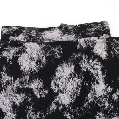 Graffic Womens Black   Mini Skirt Size S