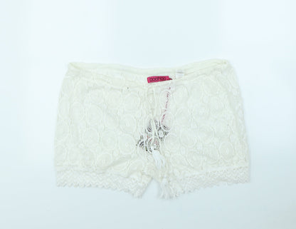 Boohoo Womens White   Cut-Off Shorts Size 12