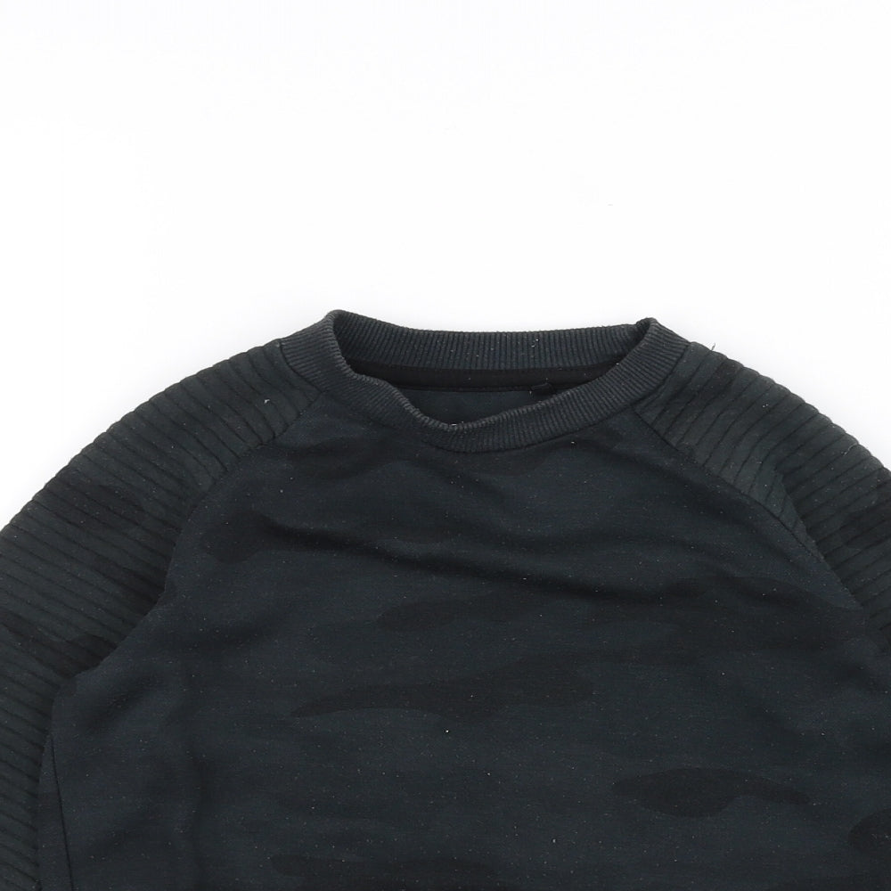 Primark Boys Green Camouflage  Pullover Jumper Size 5-6 Years