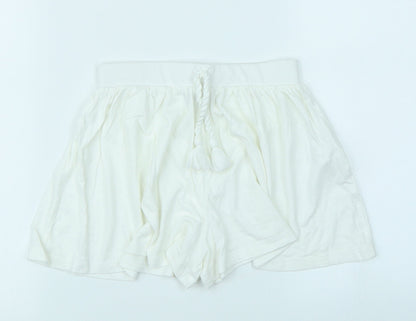 Matalan Girls White   Sweat Shorts Size 7 Years
