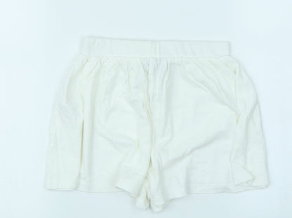 Matalan Girls White   Sweat Shorts Size 7 Years
