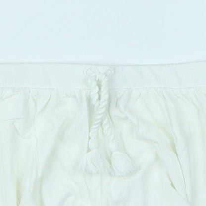 Matalan Girls White   Sweat Shorts Size 7 Years
