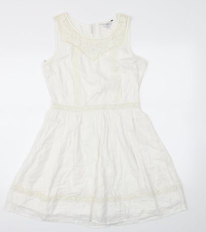 New Look Womens Ivory   Fit & Flare  Size 10