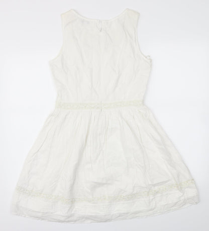 New Look Womens Ivory   Fit & Flare  Size 10