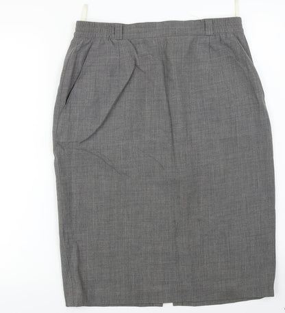 Womens UK Size 30 in Preworn Bandage  Skirt
