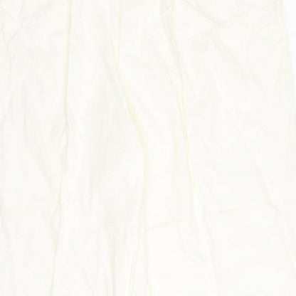 e. Womens White   Trousers  Size 28 L25 in