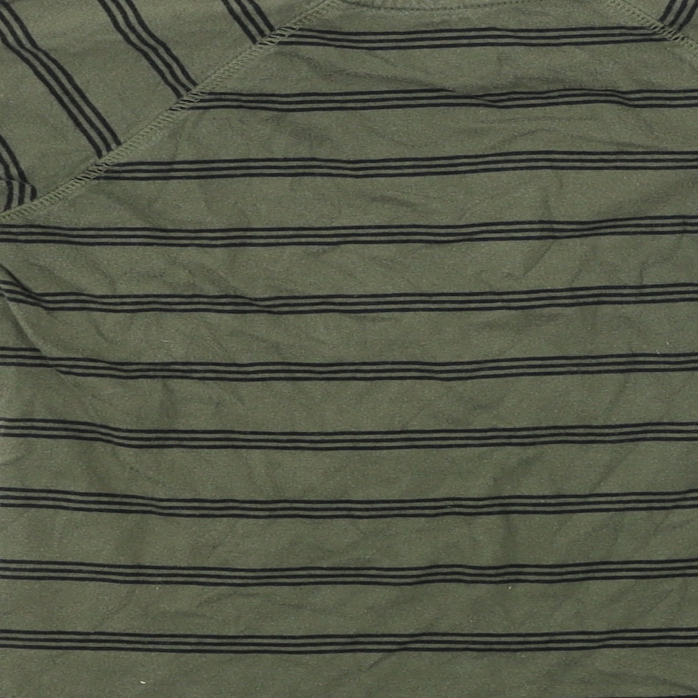 Urban Department  Boys Green   Basic T-Shirt Size 6 Years