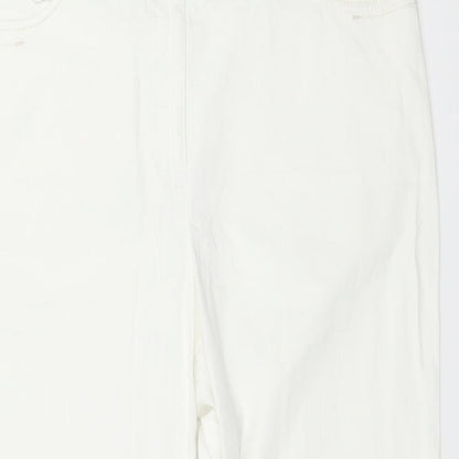 C&A Womens White  Denim Capri Jeans Size 14 L23 in