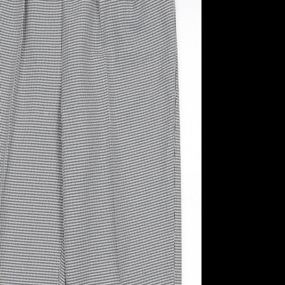 Womens UK Size 16 Preworn Regular Fit  White Trousers