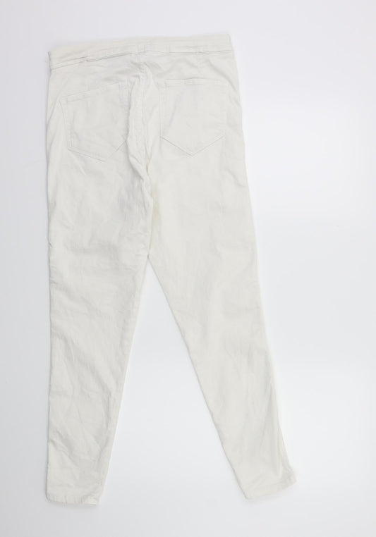 Preworn Womens White  Denim Skinny Jeans Size 30 in L27 in
