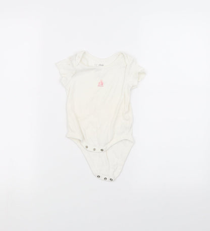Gap Baby White   Basic T-Shirt Size 3-6 Months