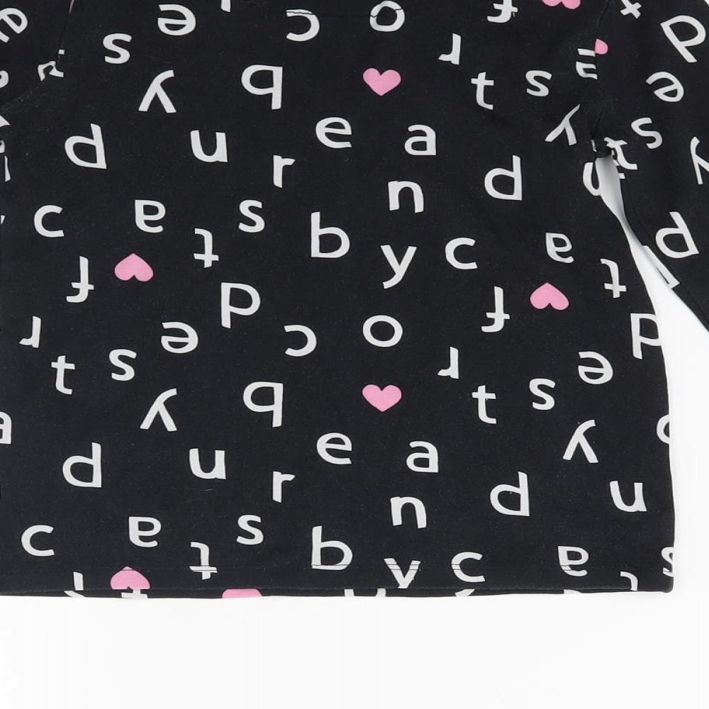 Brand and care label for George girls’ black pullover sweatshirt, size 6-7, years