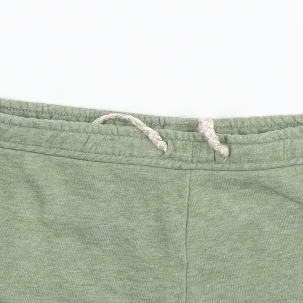 I love girls wear Girls Gold   Sweat Shorts Size 6 Years