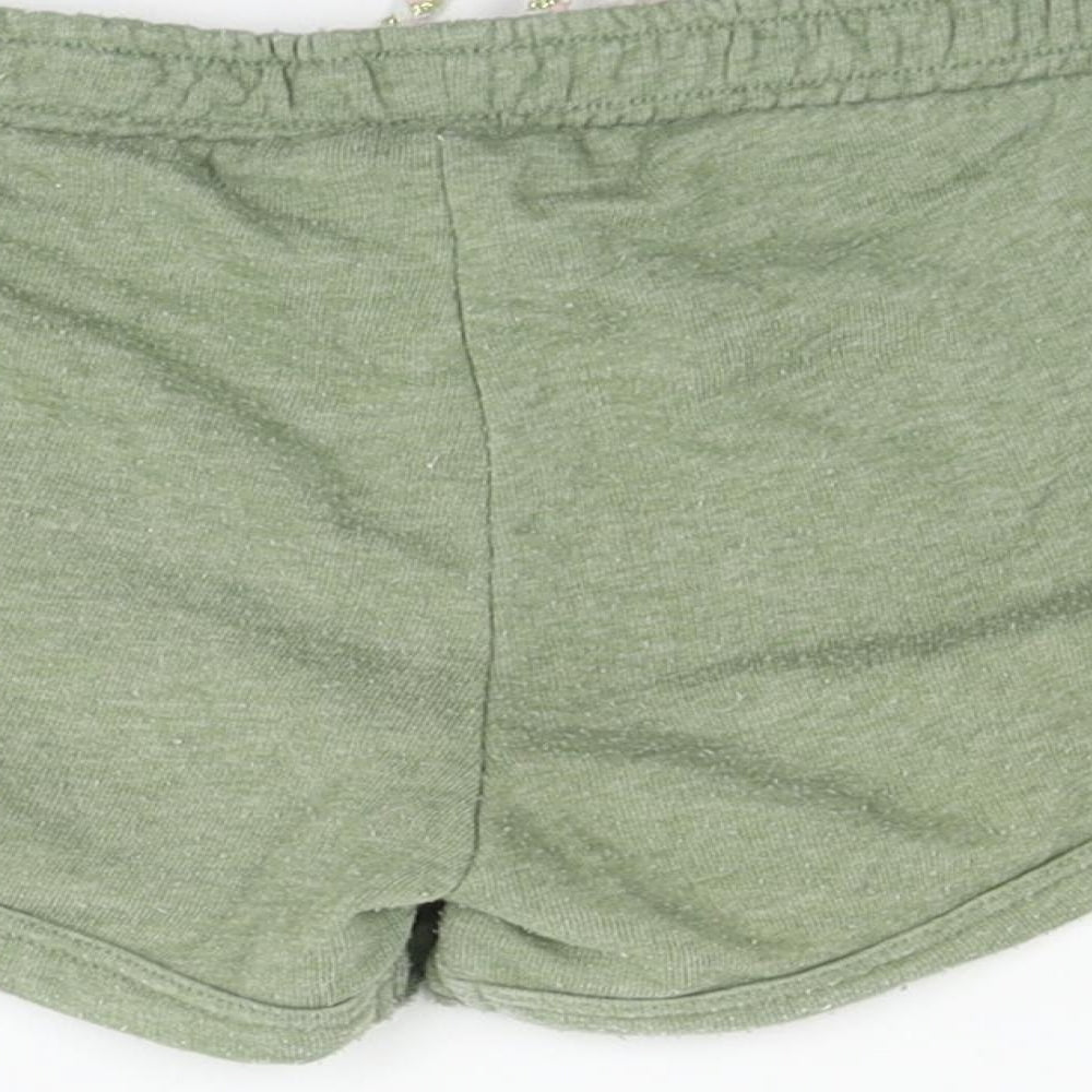 I love girls wear Girls Gold   Sweat Shorts Size 6 Years