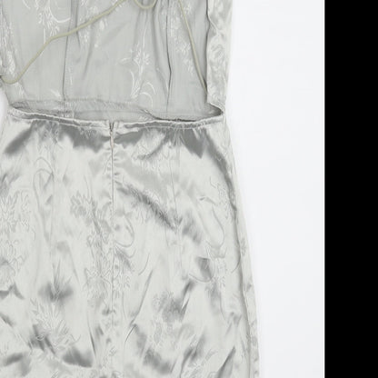 PRETTYLITTLETHING Womens Silver   Mini  Size 4