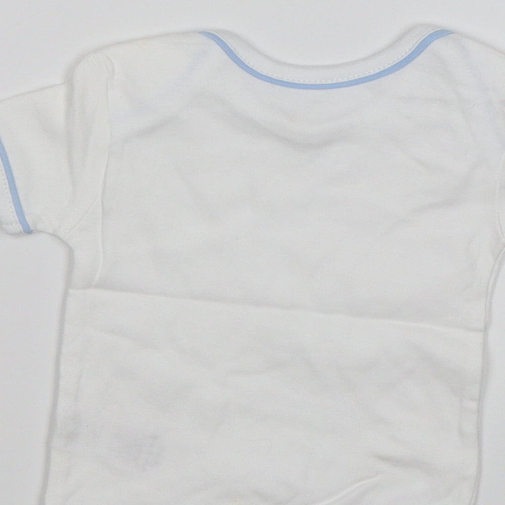 Brand and care label for Preworn Baby White Basic T-Shirt, size 0-3, Months