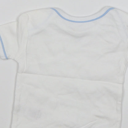 Brand and care label for Preworn Baby White Basic T-Shirt, size 0-3, Months