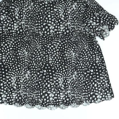 Womens UK Size 6 Topshop Black Cropped T-Shirt