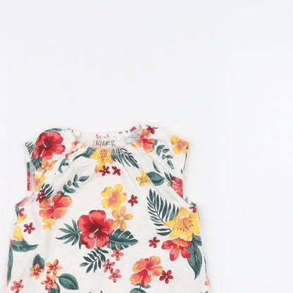 Nutmeg Baby White Floral  Basic T-Shirt Size 12-18 Months