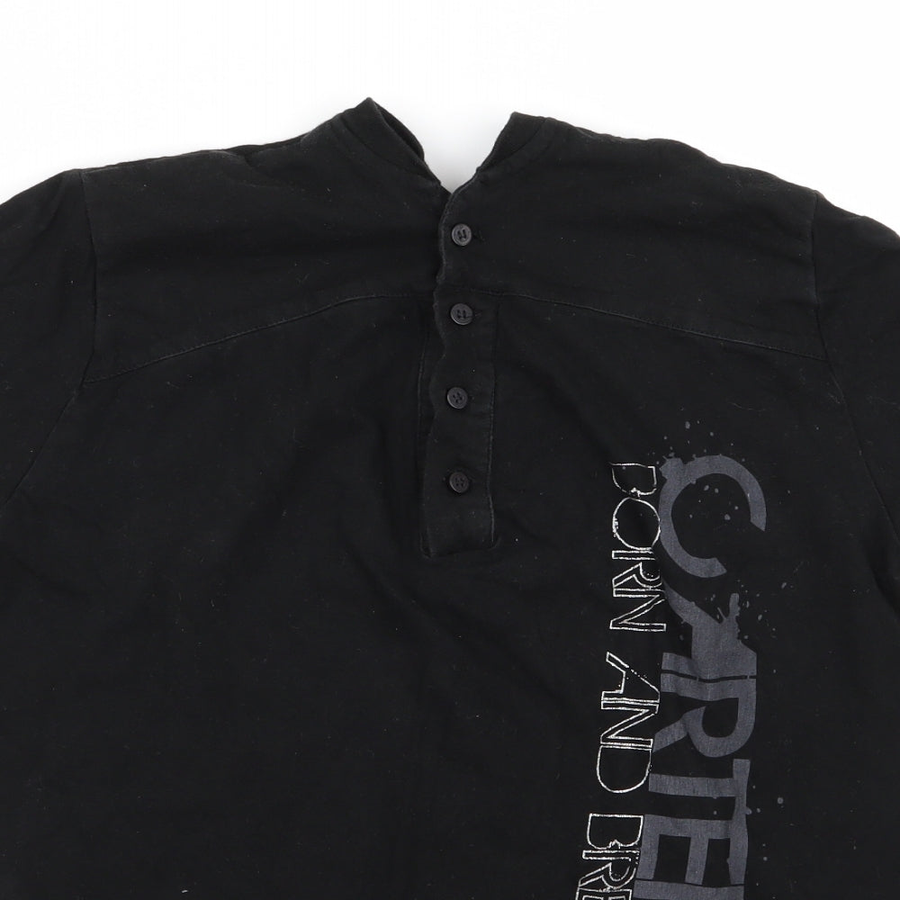 Close-up detail of carteerr men’s beige t-shirt, size M