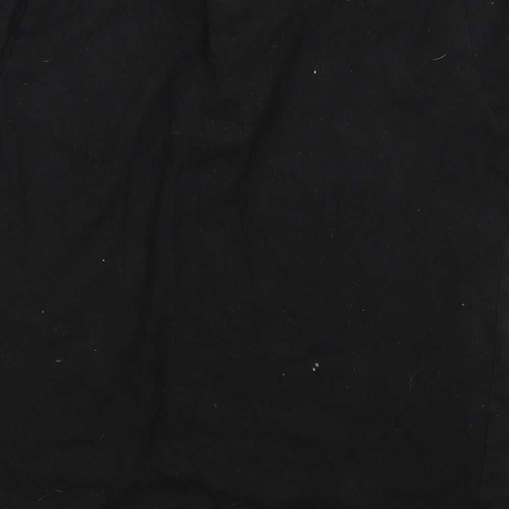 Brand and care label for carteerr men’s beige t-shirt, size M