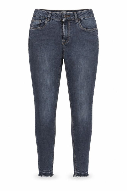 Front view of New Look women’s blue denim tapered jeans, size UK 10, 27-inch leg