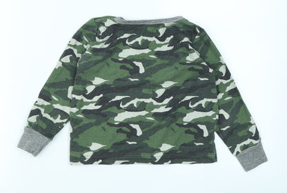 Primark Girls Green Camouflage  Basic T-Shirt Size 4-5 Years