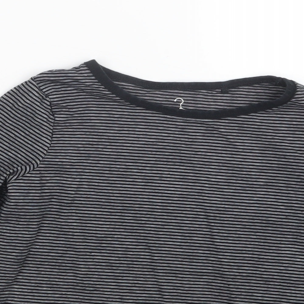 Close-up detail of Next boys’ black striped basic t-shirt, size 5, years