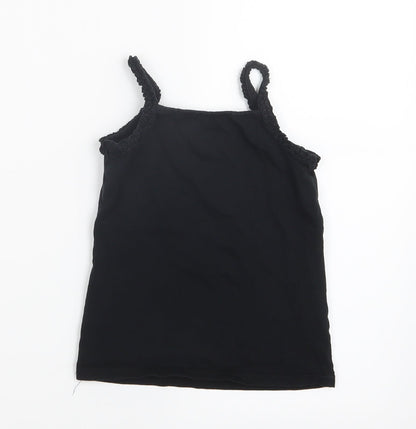 Back view of Matalan girls’ black basic t-shirt, size 4-5, years