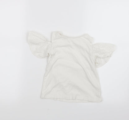 F&F Girls White   Basic T-Shirt Size 4-5 Years  - Open Shoulders