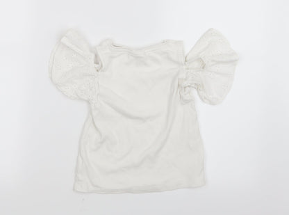 F&F Girls White   Basic T-Shirt Size 4-5 Years  - Open Shoulders
