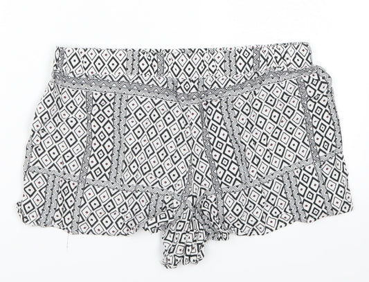 Papaya Womens Grey Geometric  Mom Shorts Size 8