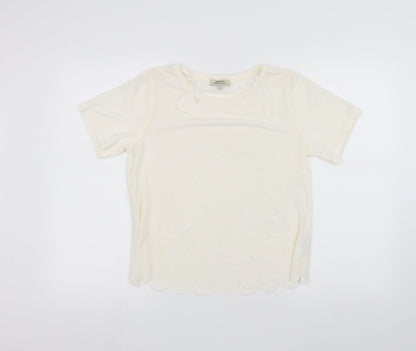 Papaya Womens White   Basic T-Shirt Size 8