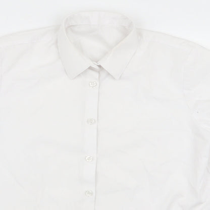Close-up detail of gerge girls’ white basic button-up, size 12, years
