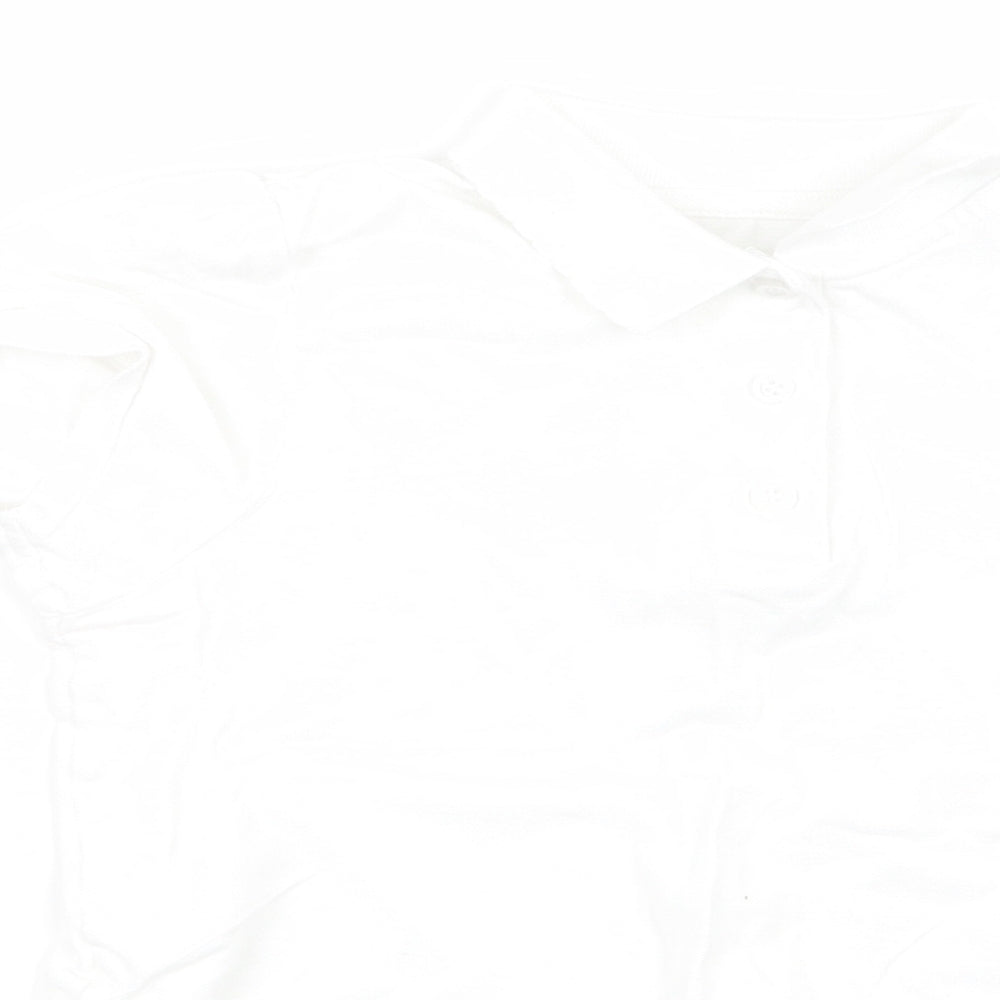 Close-up detail of Preworn girls’ white basic polo, size 7, years