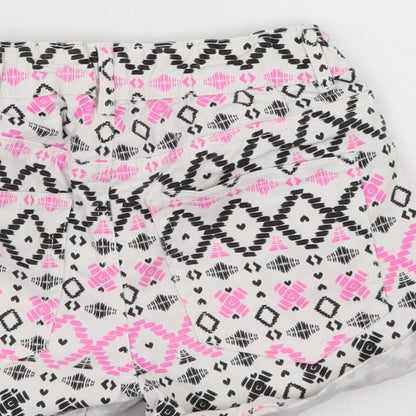 H&M Girls Multicoloured Geometric Denim Mom Shorts Size 11-12 Years
