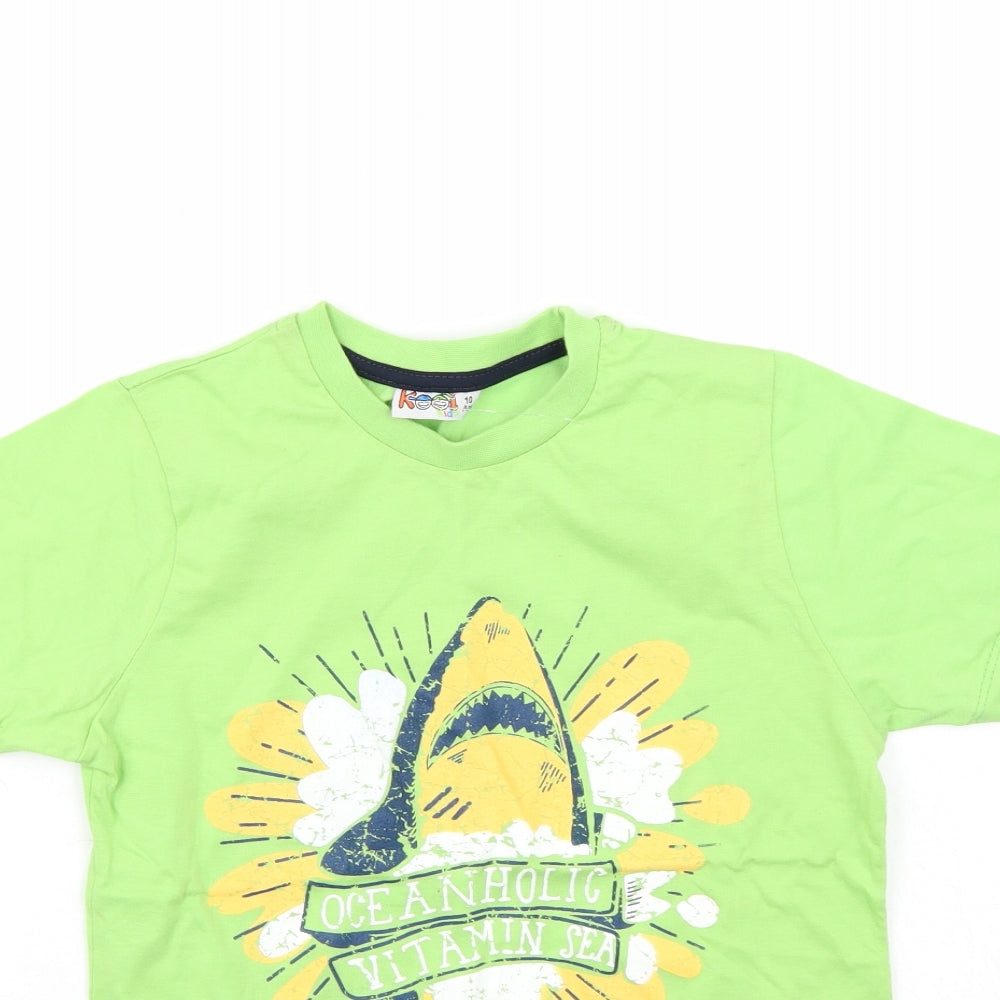 Close-up detail of Kool Kids boys’ green basic t-shirt, size 10, years
