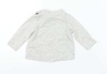 Back view of F&F Baby Grey Basic T-Shirt, size 0-3, Months