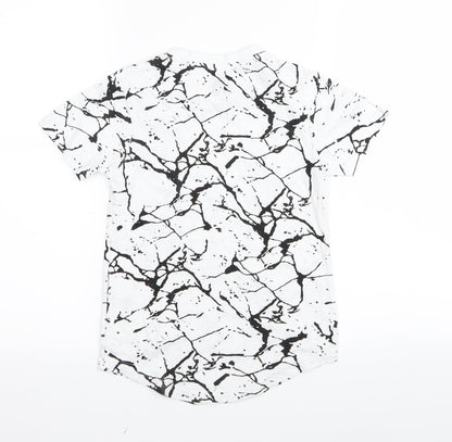 Back view of one point one boys’ white geometric basic t-shirt, size 6, years