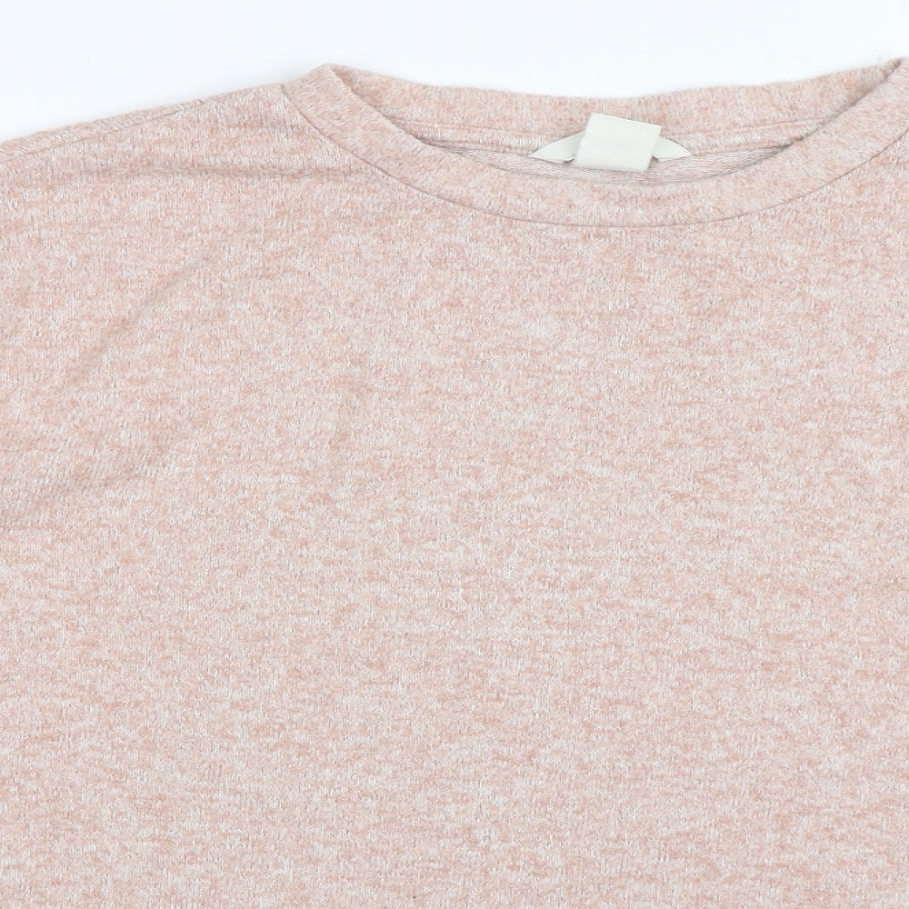 Close-up detail of H&M women’s pink jumper, size XS