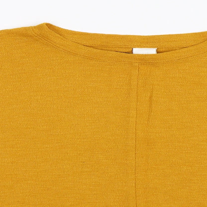 Close-up detail of H&M women’s yellow jumper, size M