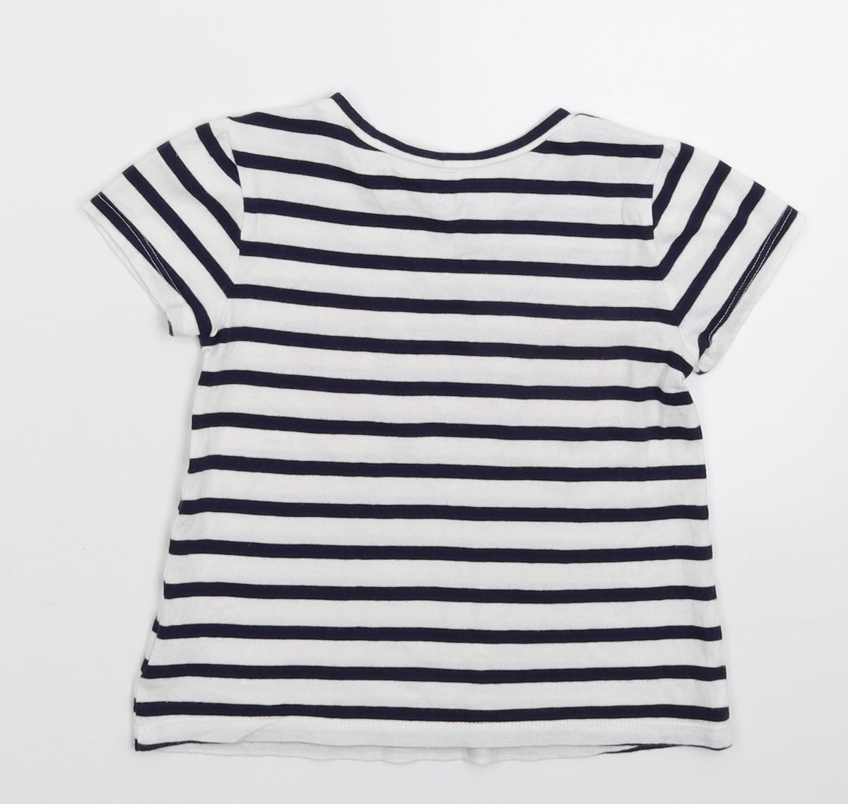Back view of Gap girls’ white striped basic t-shirt, size 4, years