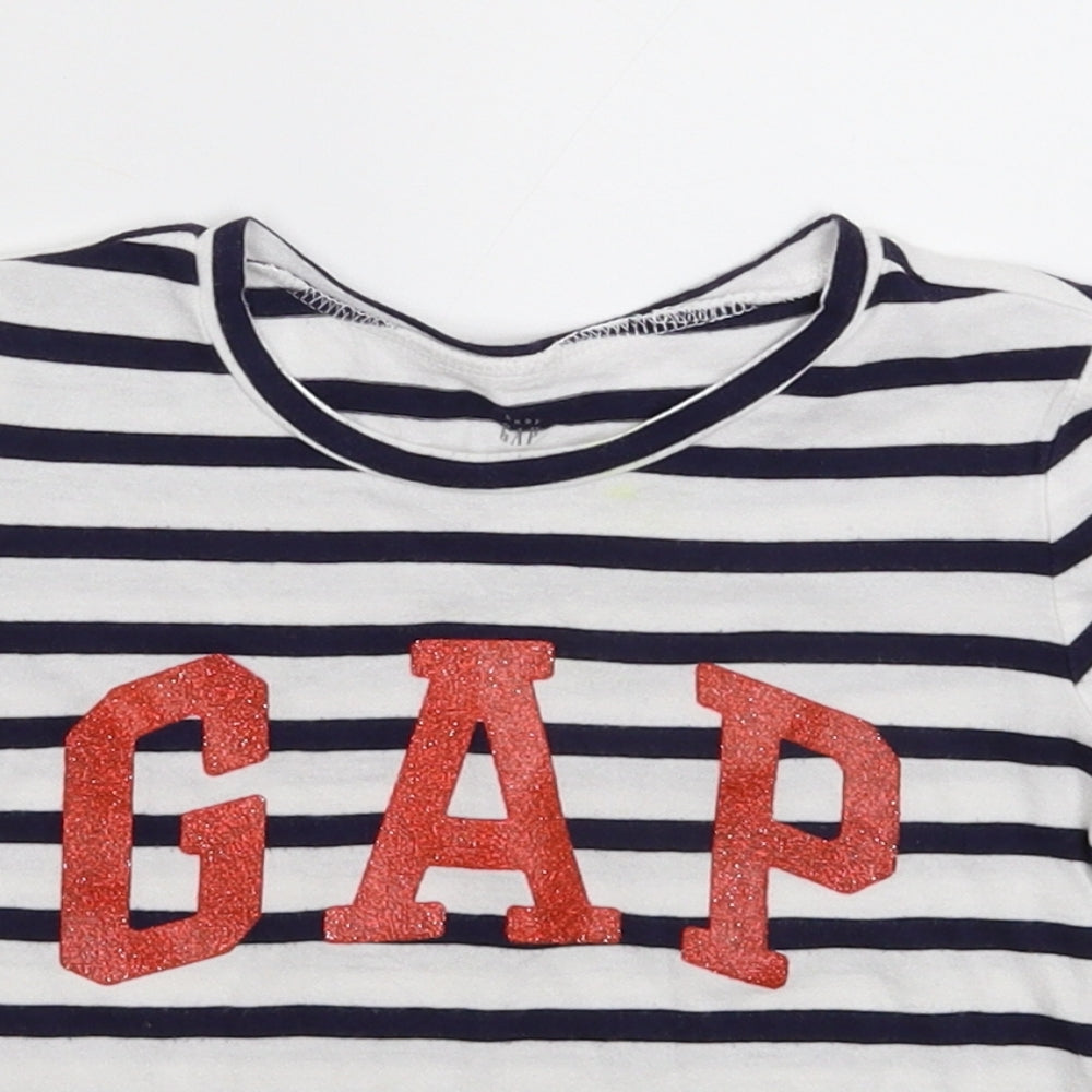 Close-up detail of Gap girls’ white striped basic t-shirt, size 4, years
