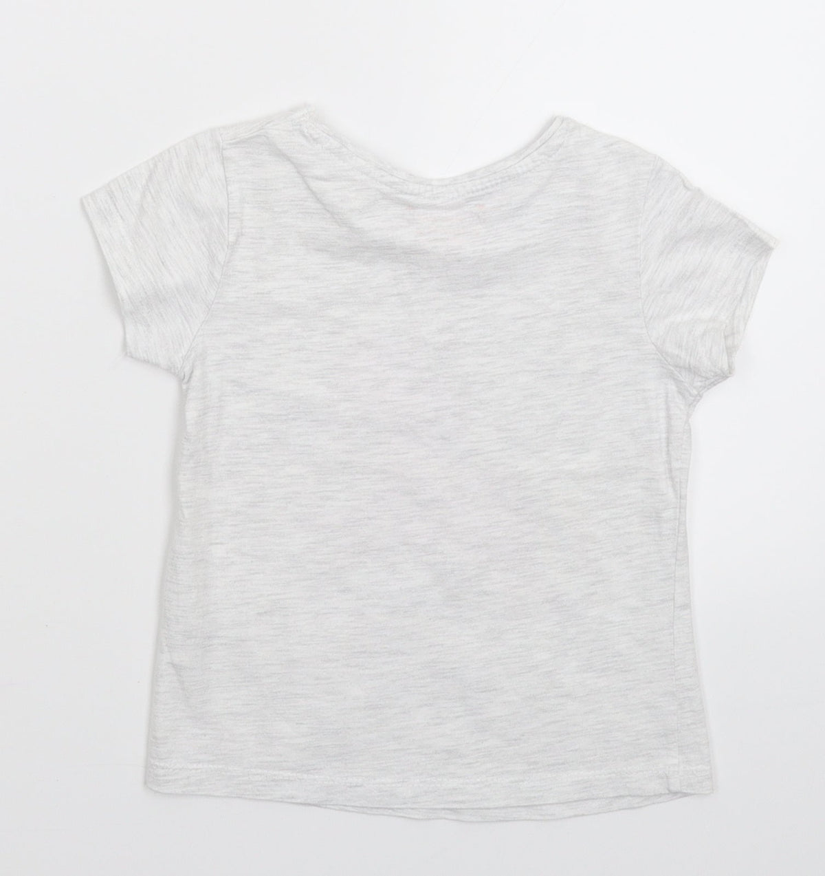 Back view of Primark girls’ grey basic t-shirt, size 4-5, years