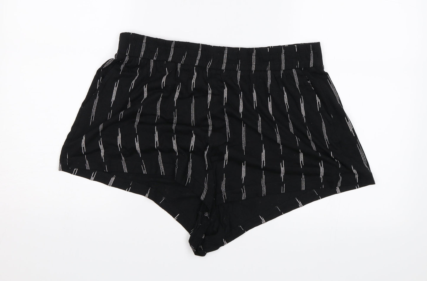 H&M Womens Black   Hot Pants Shorts Size M
