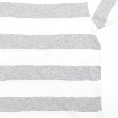 Brand and care label for Rebel boys’ white striped basic t-shirt, size 10-11, years