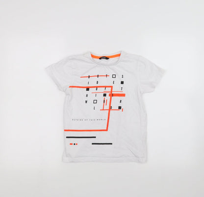 Additional front view of George boys’ white basic t-shirt, size 8-9, years
