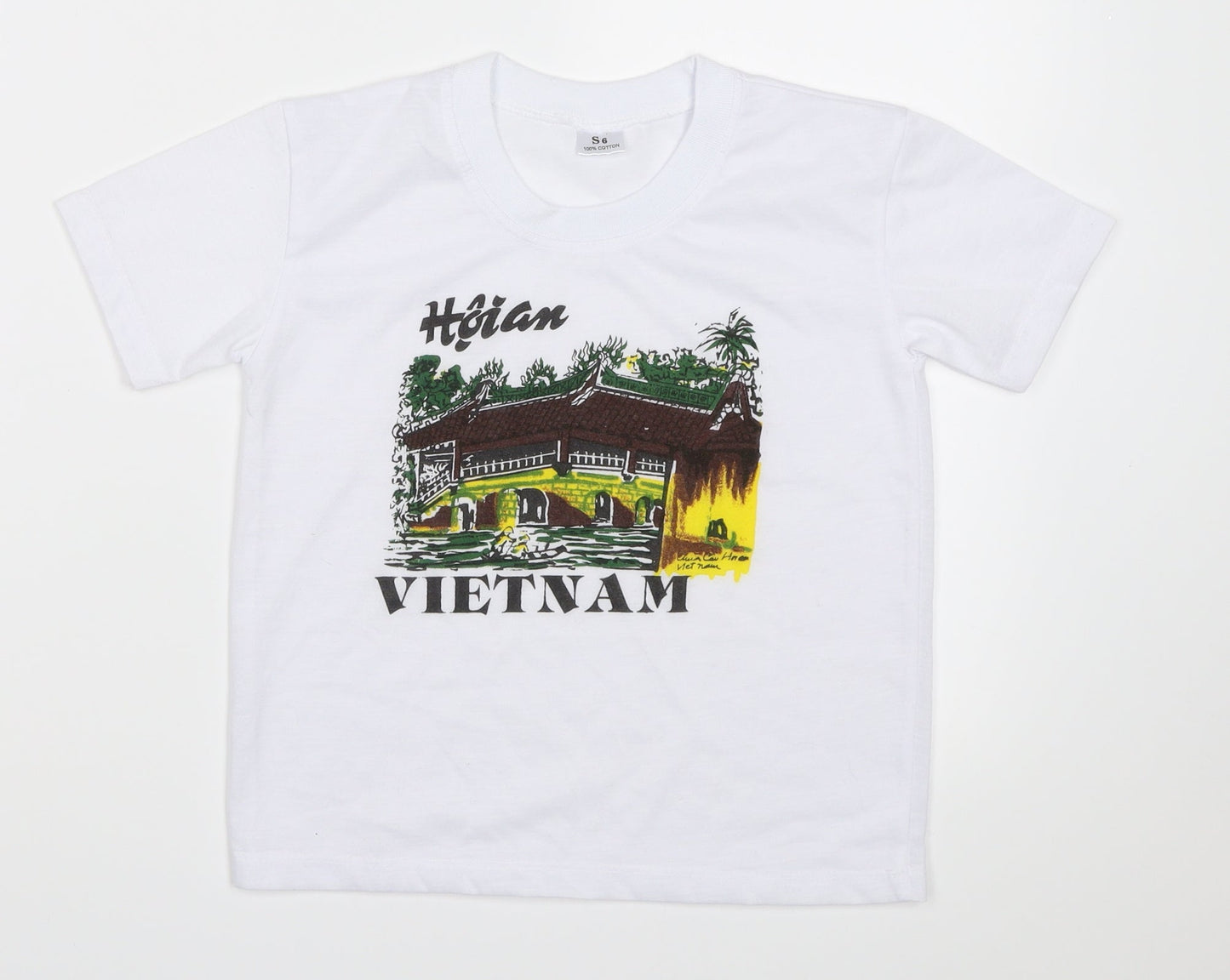 Preworn Boys White   Basic T-Shirt Size 6 Years  - vietnam