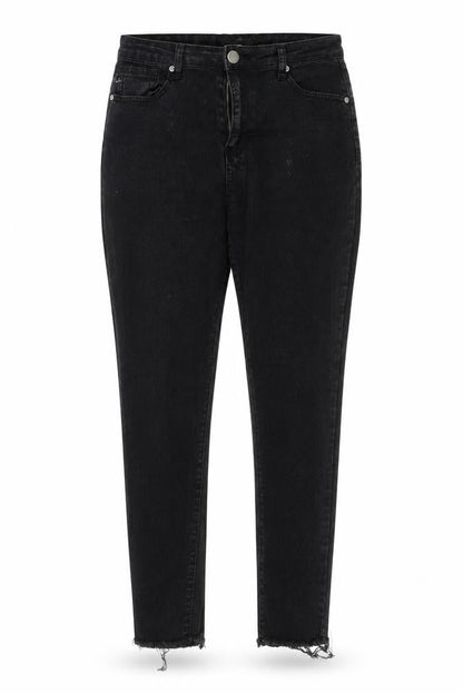 Front view of Boohoo women’s black skinny jeans, size UK 12, 26-inch leg