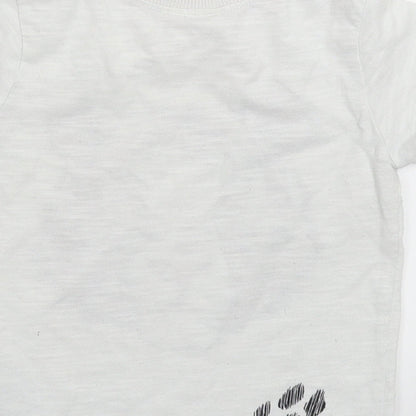 Rorie Whelan Boys White   Basic T-Shirt Size 2-3 Years